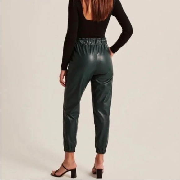 Abercrombie & Fitch Black Leather Joggers Size Medium - Picture 3 of 10